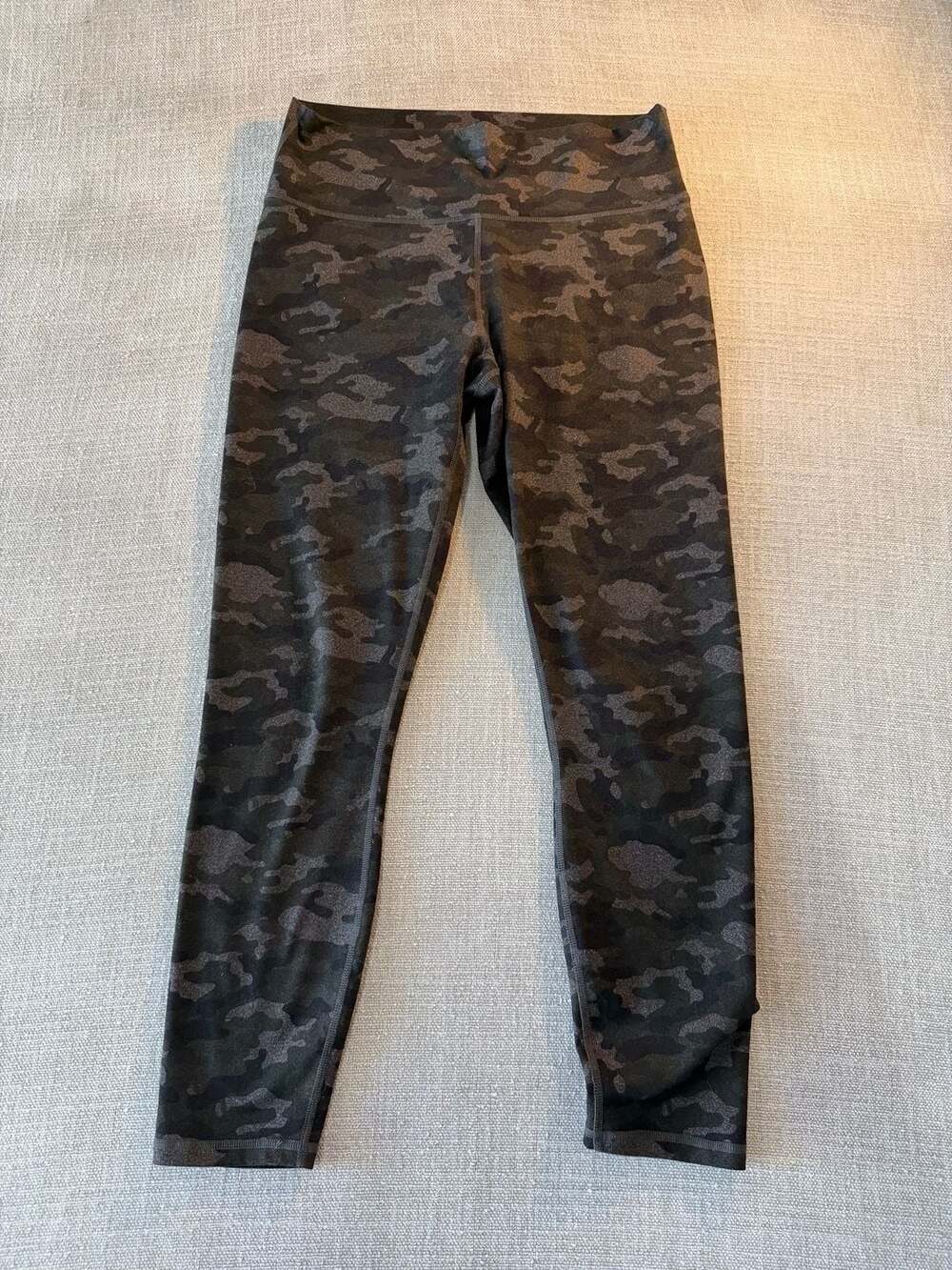 Fabletics PowerHold Camo Leggings Size M